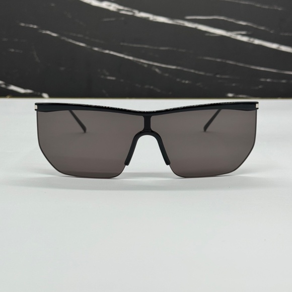 NEW SL 519 MASK 001 SAINT LAURENT BLACK OVERSIZED SL519 001 WOMEN SUNGLASSES - Picture 6 of 11